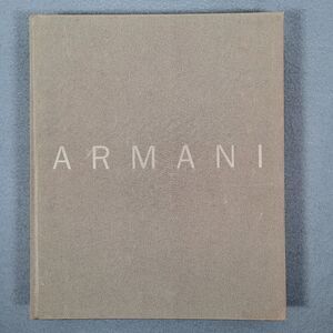 Giorgio Armani Guggenheim Museum Fabric Hardcover Edition Fashion Book VG
